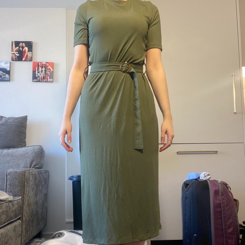 Khaki Green Small Midi Knit T-Shirt Dress with Belt